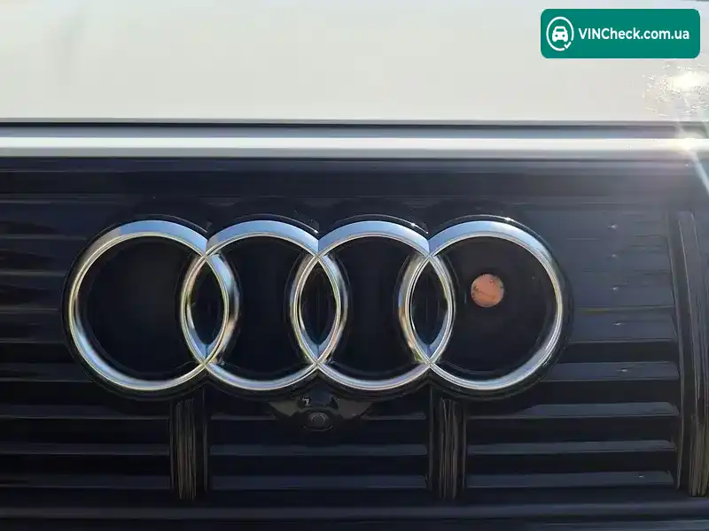 Audi e-tron 2021, фото з оголошення 2 з 20, VIN WAUZZZGE7MB034639