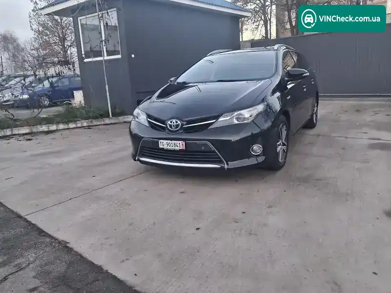 Toyota Auris 2015, фото з оголошення 2 з 20, VIN SB1ZS3JE50E160587