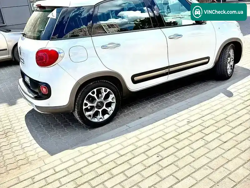 Fiat 500L 2014, фото з оголошення 2 з 14, VIN ZFA19900005190707