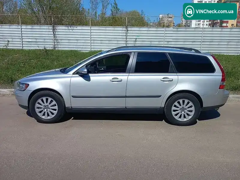 Volvo V50 2006, фото з оголошення 1 з 20, VIN YV1MW685772284555