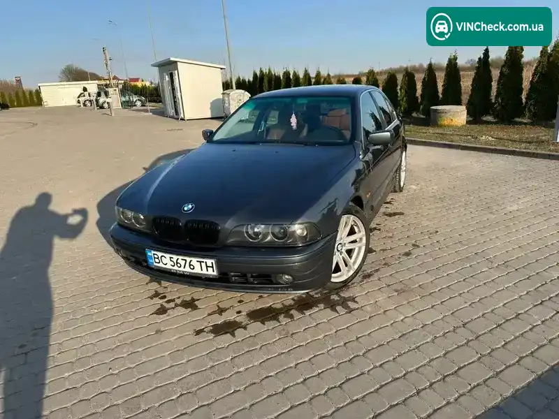 BMW 5 Series 2000, фото з оголошення 2 з 10, VIN WBADL91030GW55138