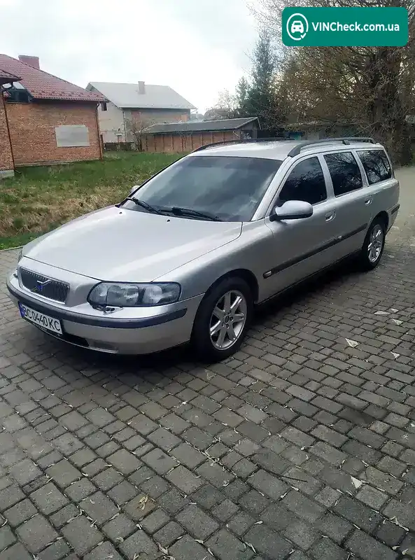 Volvo V70 2003, фото з оголошення 1 з 20, VIN YV1SW793931323347