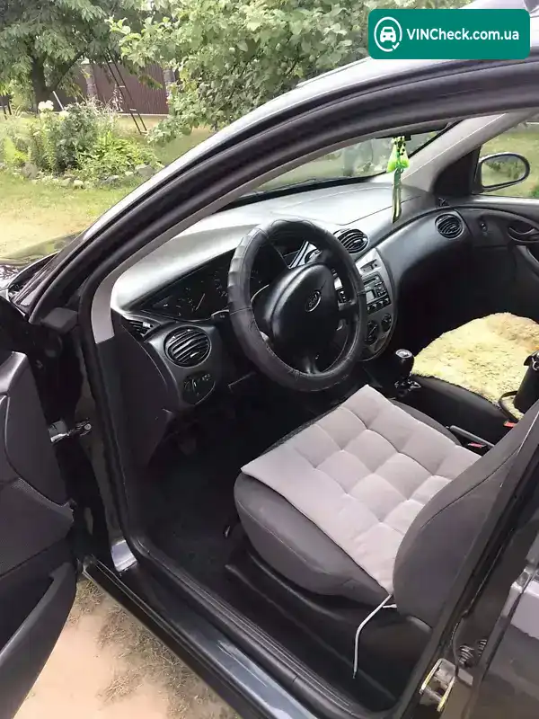 Ford Focus 2004, фото з оголошення 1 з 9, VIN WF0NXXGCDN4G19939