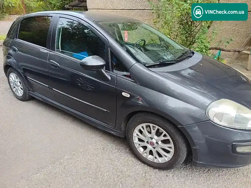 Fiat Punto 2010, фото з оголошення 1 з 20, VIN ZFA19900001712920