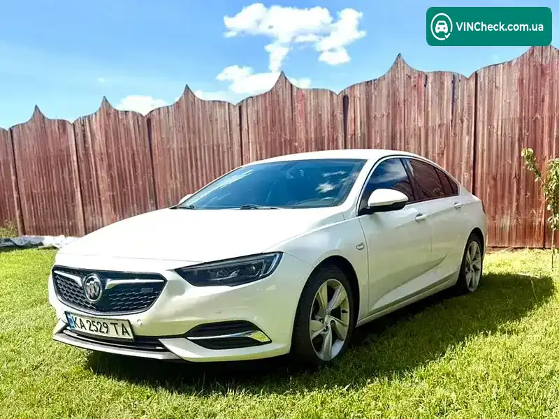 Buick Regal 2018, фото з оголошення 1 з 21, VIN W04GL6SX8J1176612