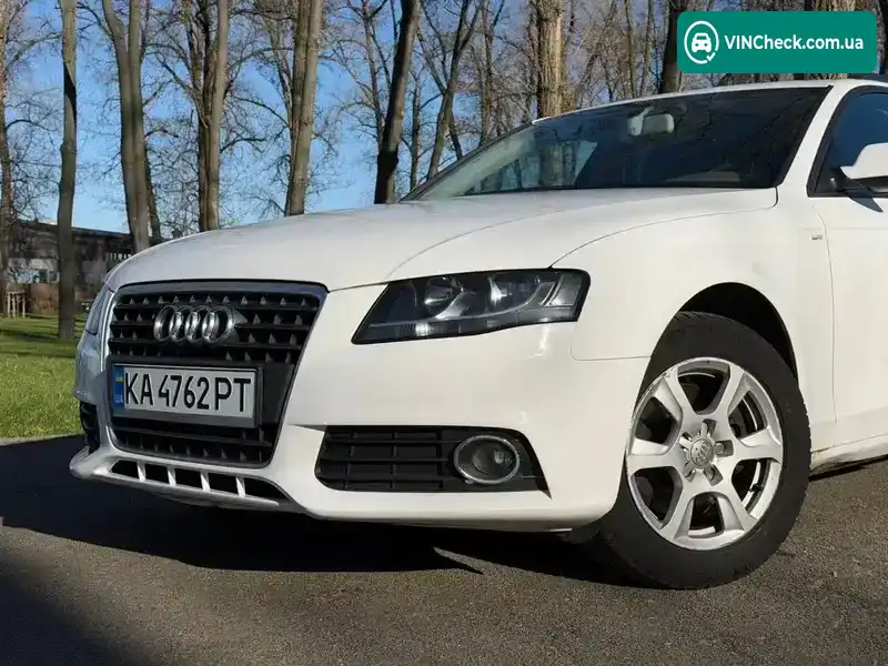 Audi A4 2010, фото з оголошення 2 з 11, VIN WAUZZZ8K3BA022060