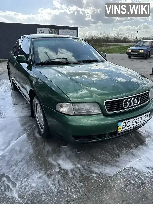 Audi A4 1998, фото з оголошення 2 з 9, VIN WAUZZZ8DZWA138910