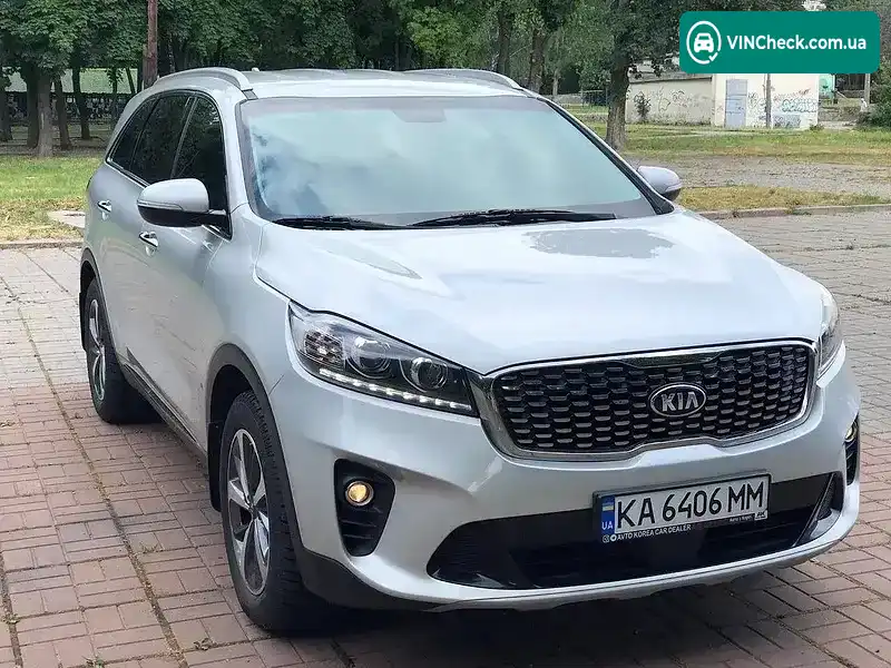 Kia Sorento 2018, фото з оголошення 1 з 9, VIN KNAPG81ADKA475280