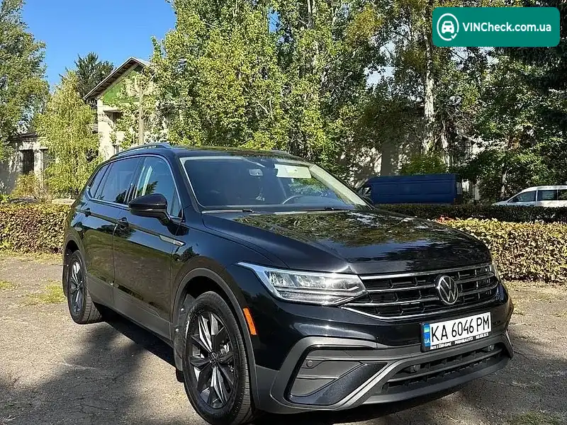 Volkswagen Tiguan 2022, фото з оголошення 2 з 12, VIN 3VV3B7AX4NM139808