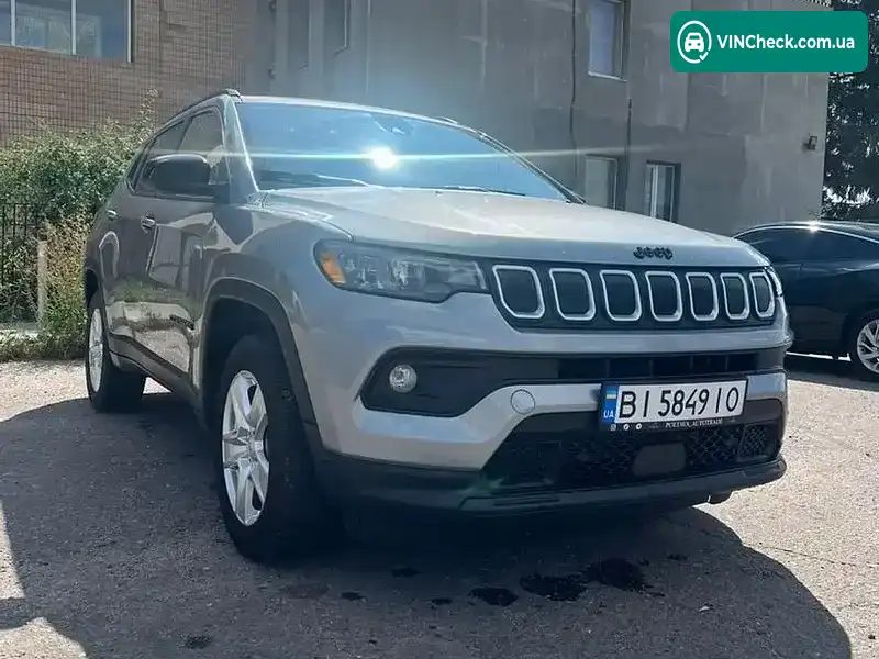 Jeep Compass 2021, фото з оголошення 1 з 8, VIN 3C4NJDBB8NT106246