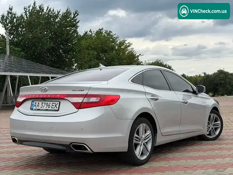 Hyundai Grandeur 2015, фото з оголошення 2 з 20, VIN KMHFH41NBFA486645