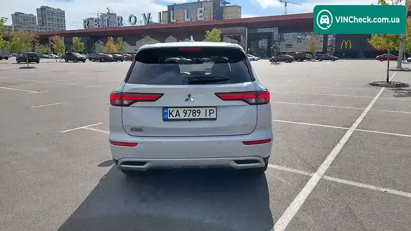 Mitsubishi Outlander 2021, фото з оголошення 1 з 20, VIN JA4J3UA83NZ026807