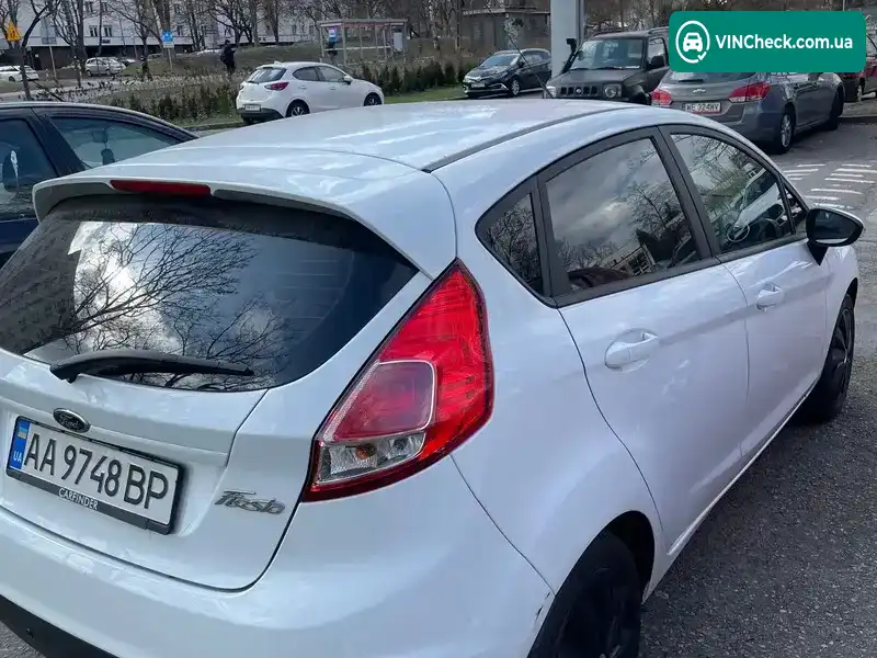 Ford Fiesta 2016, фото з оголошення 2 з 11, VIN WF0DXXGAKDGL73231