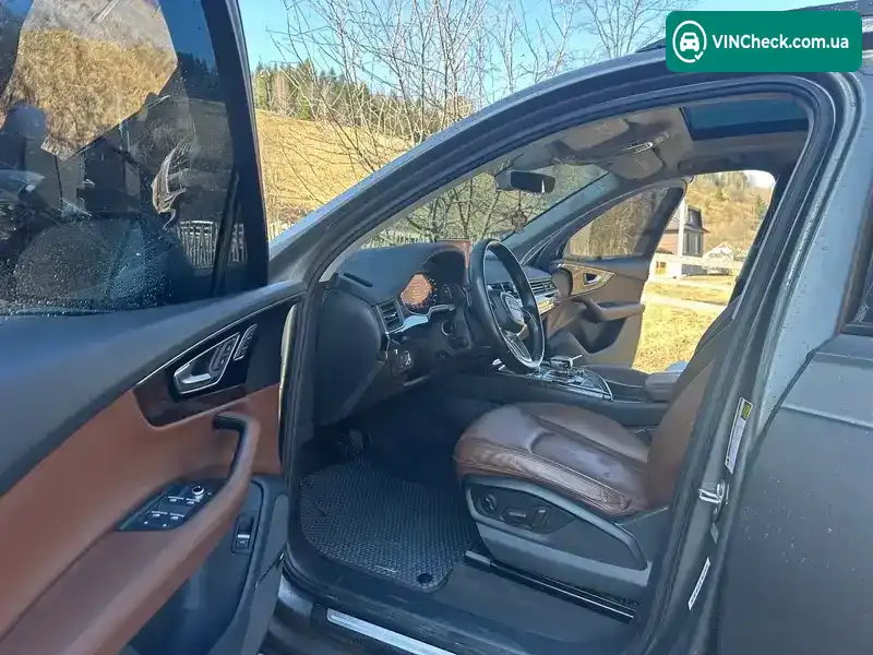 Audi Q7 2016, фото з оголошення 2 з 21, VIN WA1LAAF70HD017710