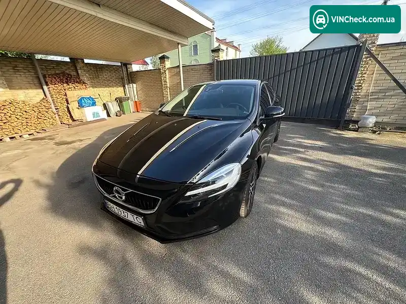 Volvo V40 2019, фото з оголошення 2 з 21, VIN YV1MV70V0K2584790