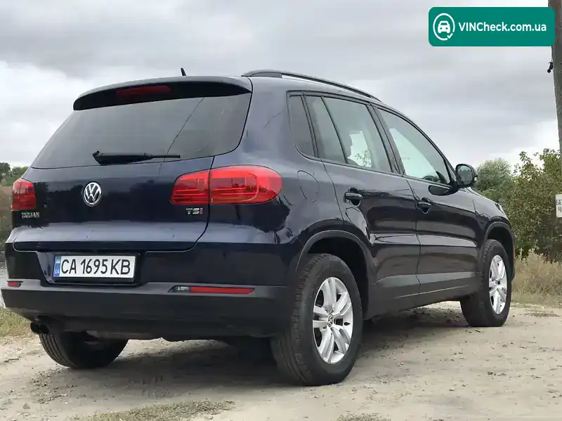 Volkswagen Tiguan 2016, фото з оголошення 2 з 11, VIN WVGAV7AX1GW586642