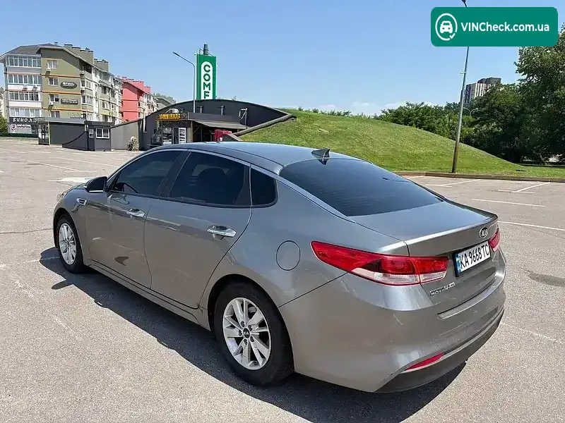 Kia Optima 2017, фото з оголошення 2 з 12, VIN 5XXGT4L33JG195210