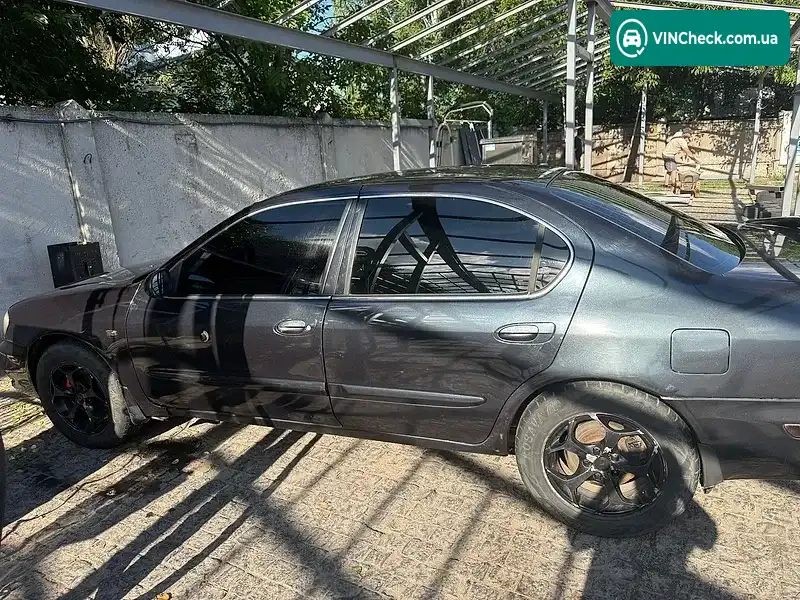Nissan Maxima 2001, фото з оголошення 2 з 14, VIN JN1CCUA33U0082450