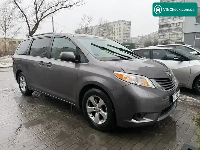 Toyota Sienna 2016, фото з оголошення 2 з 17, VIN 5TDKK3DC9GS756717