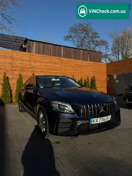 Mercedes-Benz C-Class 2017, фото з оголошення 2 з 21, VIN WDDWF4KB8JR324637