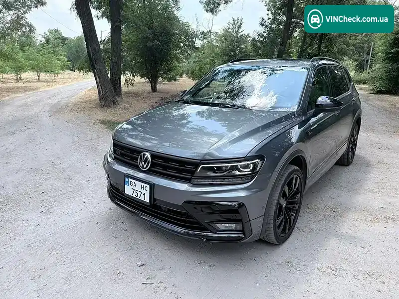 Volkswagen Tiguan 2020, фото з оголошення 2 з 20, VIN 3VV2B7AX4LM141843