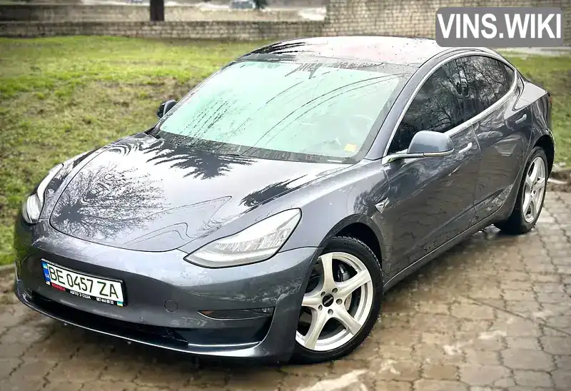 Tesla Model 3 2018, фото з оголошення 1 з 15, VIN 5YJ3E1EB5JF087198