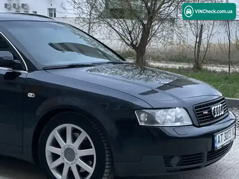 Audi A4 2003, фото з оголошення 2 з 21, VIN WAUZZZ8E83A317828