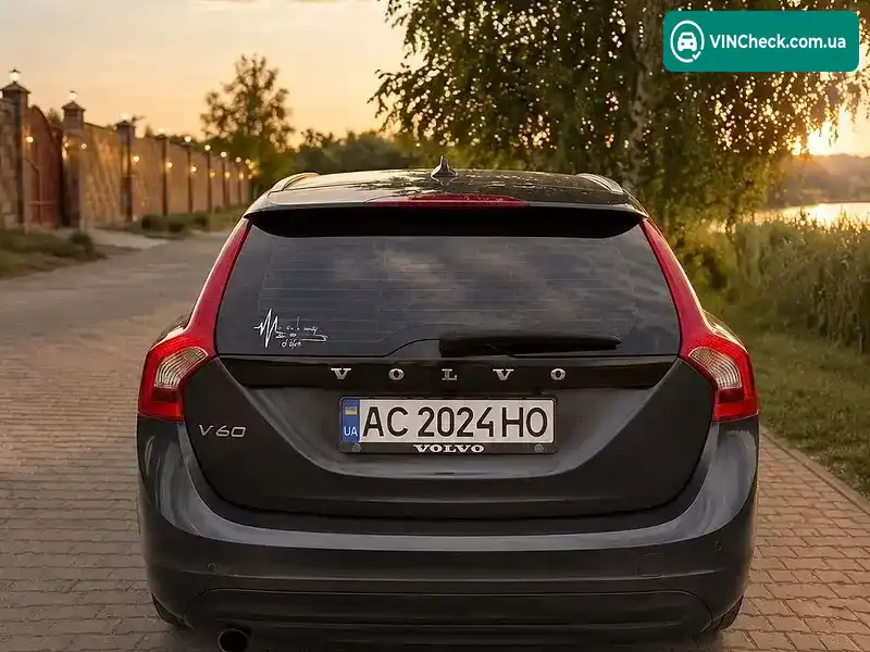 Volvo V60 2014, фото з оголошення 1 з 19, VIN YV1FW84ABF1218109