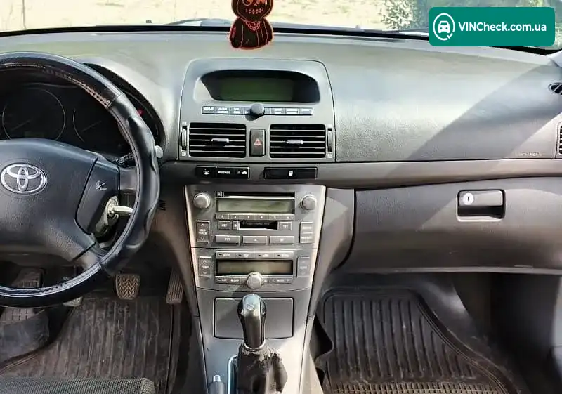 Toyota Avensis 2003, фото з оголошення 2 з 11, VIN SB1EW56L70E009076