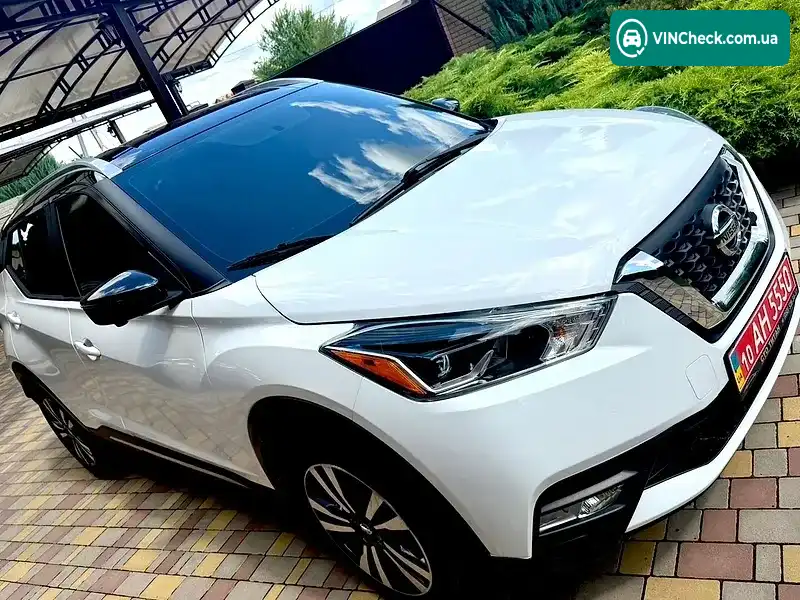Nissan Kicks 2018, фото з оголошення 1 з 20, VIN 3N1CP5CU8KL486036