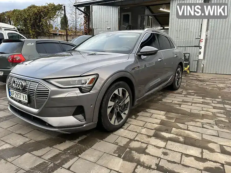 Audi e-tron 2019, фото з оголошення 2 з 20, VIN WA1LAAGE2KB024366