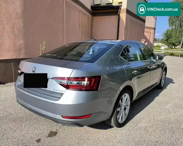 Skoda Superb 2017, фото з оголошення 1 з 6, VIN TMBAJ7NP0H7042932