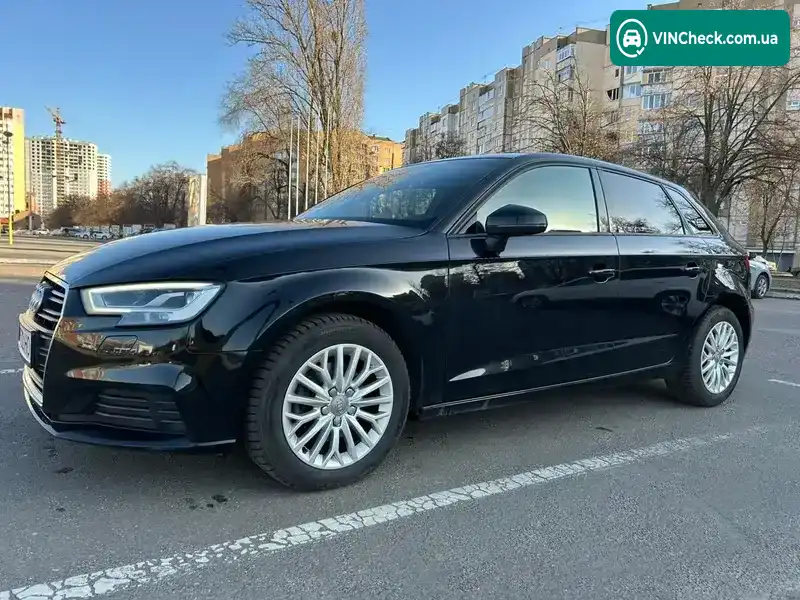 Audi A3 2018, фото з оголошення 1 з 21, VIN WAUZZZ8V0KA025380
