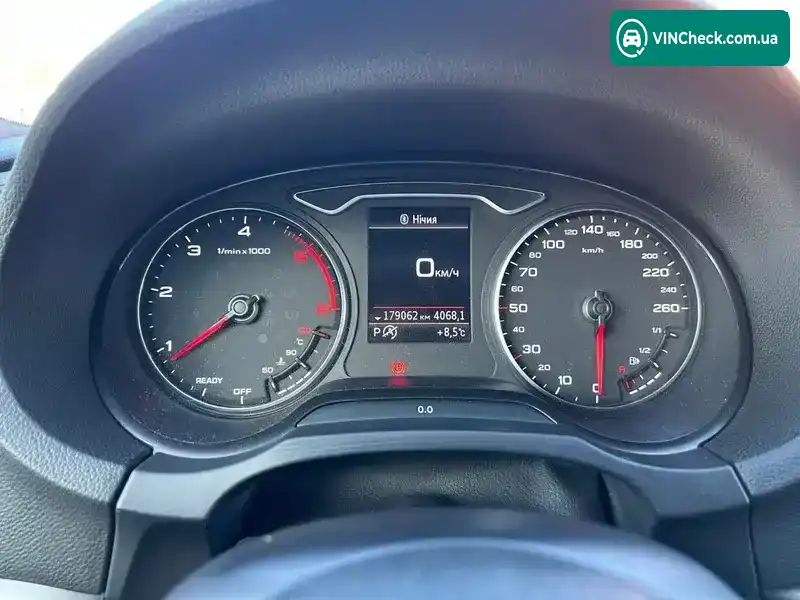 Audi A3 2018, фото з оголошення 2 з 21, VIN WAUZZZ8V0KA025380