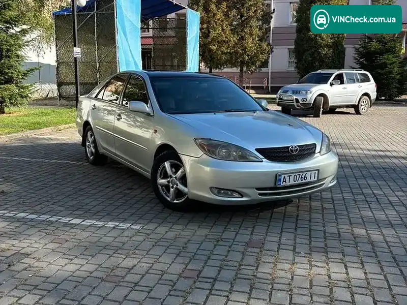 Toyota Camry 2001, фото з оголошення 2 з 20, VIN JTDBF30K120002806