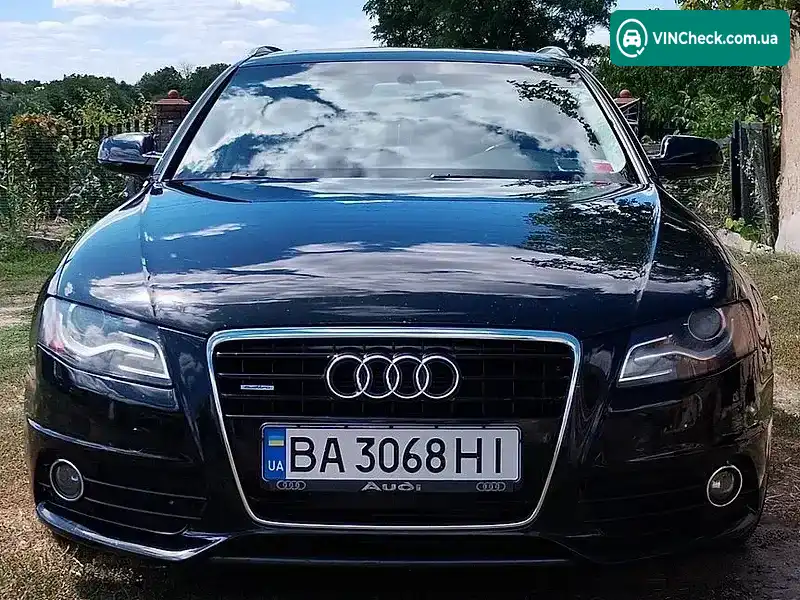 Audi A4 2011, фото з оголошення 1 з 8, VIN WAUWFBFL1CA111142