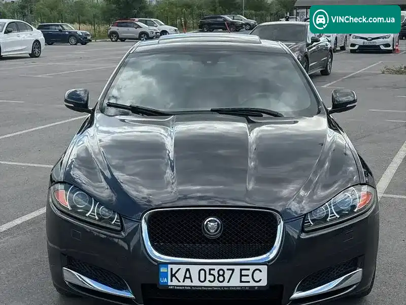 Jaguar XF 2013, фото з оголошення 1 з 14, VIN SAJWJ0EFXD8S90163