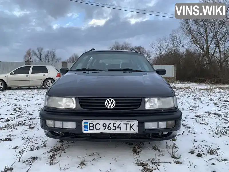 Volkswagen Passat 1994, фото з оголошення 2 з 20, VIN WVWZZZ3AZRE197902