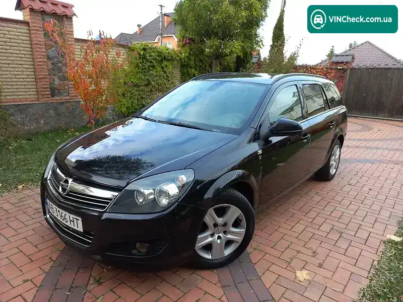 Opel Astra 2010, фото з оголошення 1 з 20, VIN W0L0AHL35A2093835