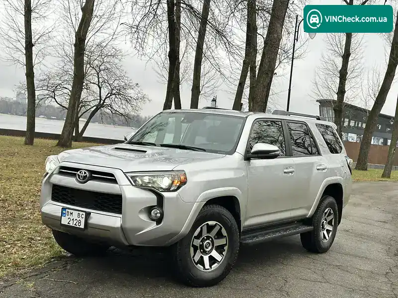 Toyota 4Runner 2019, фото з оголошення 1 з 21, VIN JTEBU5JR2L5742295