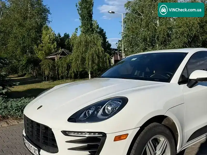 Porsche Macan 2018, фото з оголошення 2 з 20, VIN WP1AB2A58JLB39960