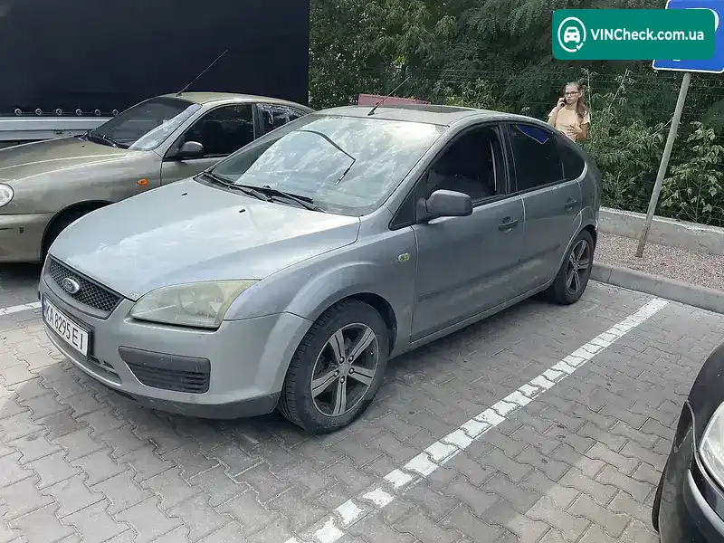 Ford Focus 2004, фото з оголошення 1 з 11, VIN WF05XXGCD54T68901