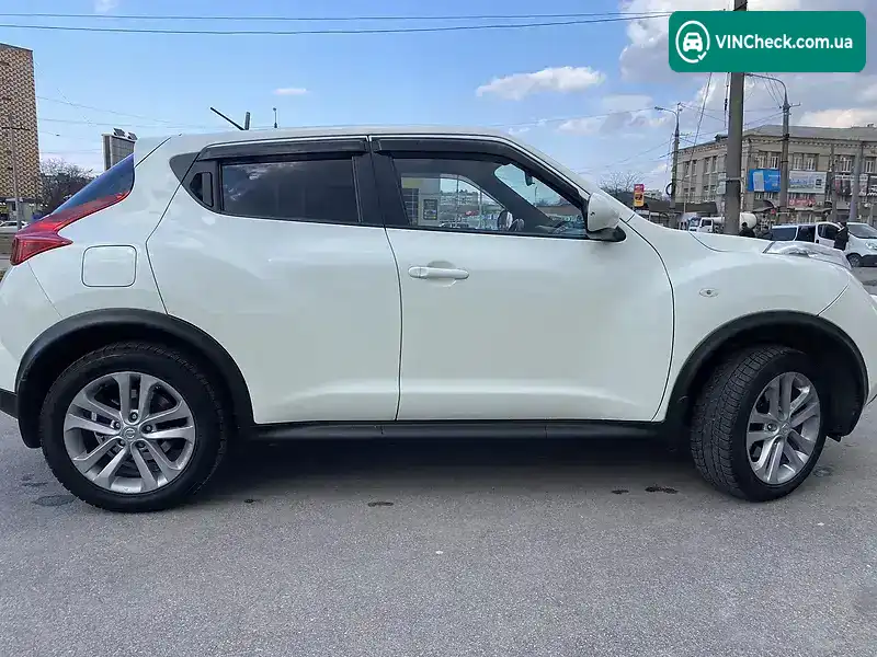 Nissan Juke 2011, фото з оголошення 2 з 10, VIN JN1FANF15U0111271