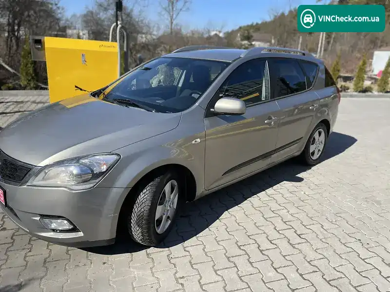 Kia Ceed 2009, фото з оголошення 1 з 11, VIN U5YKC816AAL130937