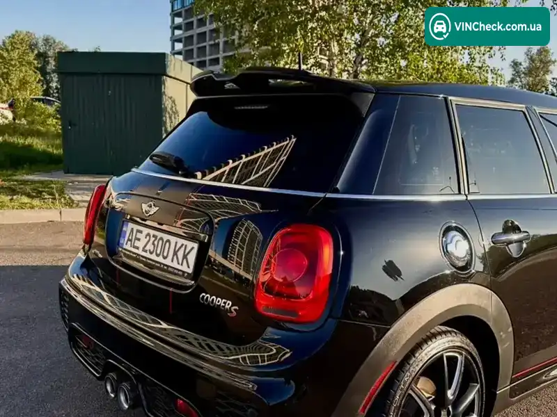 MINI Hatch 2018, фото з оголошення 2 з 15, VIN WMWXU3C5XJ2F51148