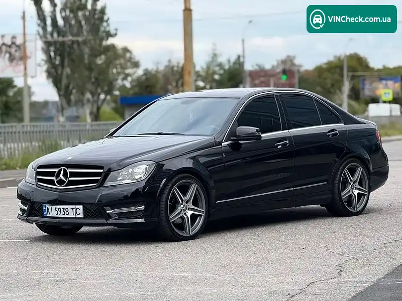 Mercedes-Benz C-Class 2013, фото з оголошення 2 з 20, VIN WDDGF4HB0ER317456
