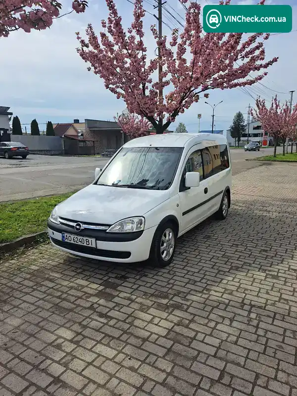 Opel Combo 2010, фото з оголошення 1 з 11, VIN W0L0XCF25B4056003