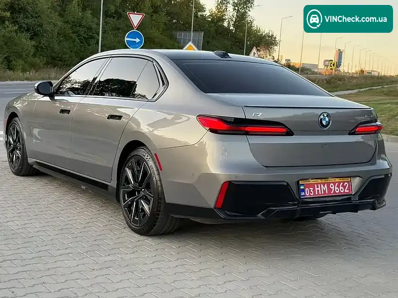 BMW i7 2023, фото з оголошення 2 з 20, VIN WBY53EJ04PCM72170