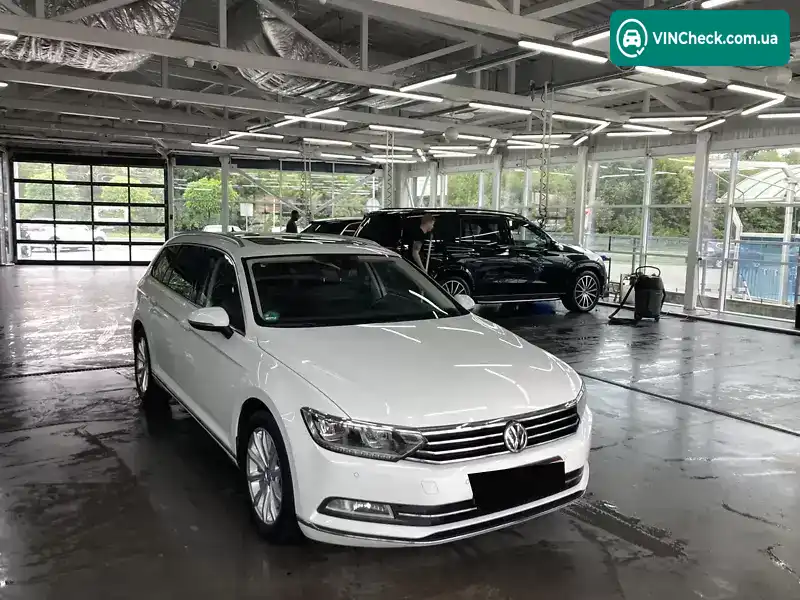 Volkswagen Passat 2018, фото з оголошення 1 з 20, VIN WVWZZZ3CZKE008530