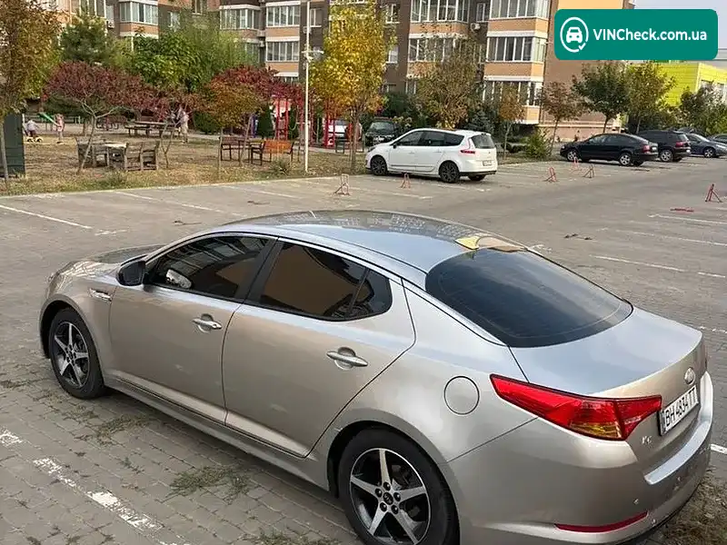 Kia K5 2012, фото з оголошення 1 з 20, VIN KNAGN418BDA318440